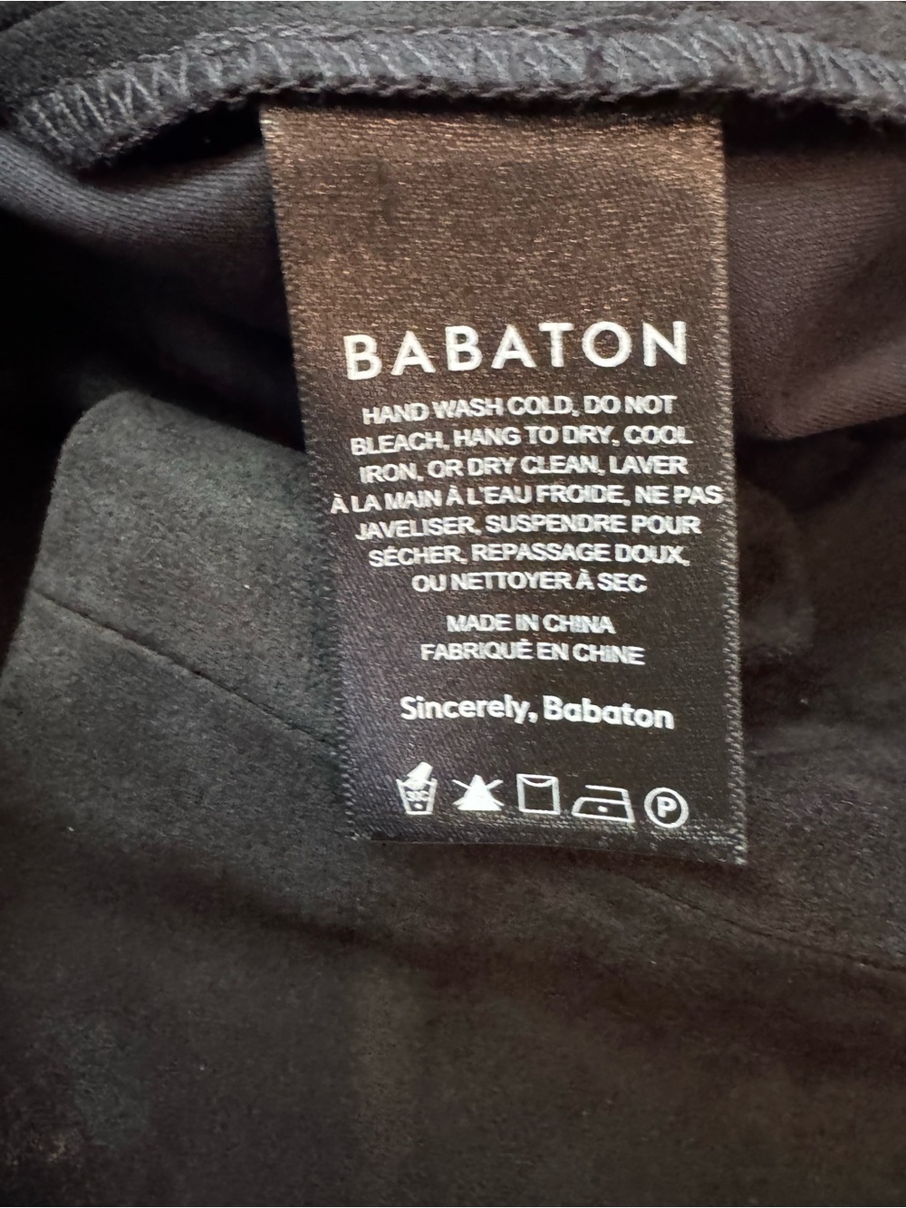 Aritzia Babaton Hopper Faux Suede Mini Skirt Black Size 8 - Picture 6 of 7